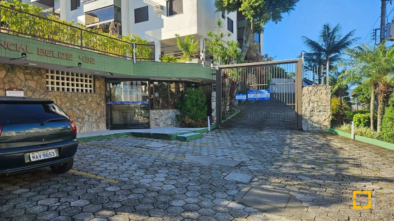 Cobertura com 183m², 3 quartos (sendo 1 suíte), 2 garagens, no bairro João Paulo em Florianópolis