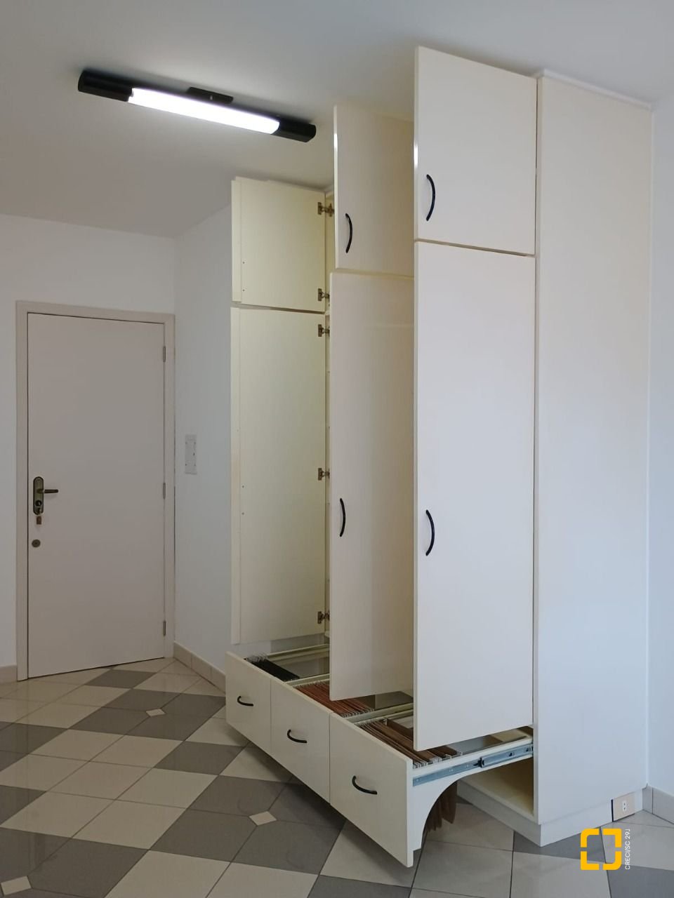 Sala com 29m², no bairro Trindade em Florianópolis