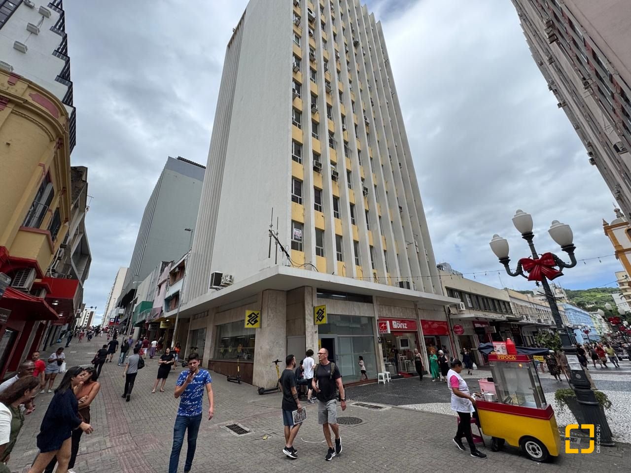 Sala com 28m², no bairro Centro em Florianópolis