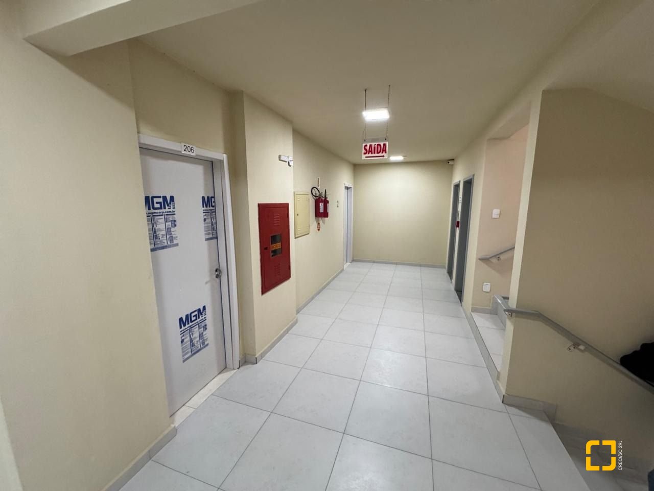 Sala com 28m², no bairro Centro em Florianópolis