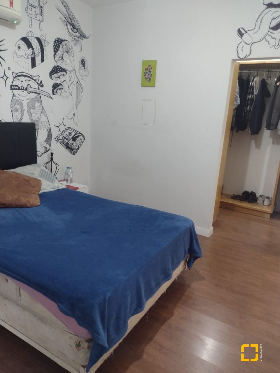 Casa com 140m², 10 quartos (sendo 5 suítes), 3 garagens, no bairro Rio Vermelho em Florianópolis