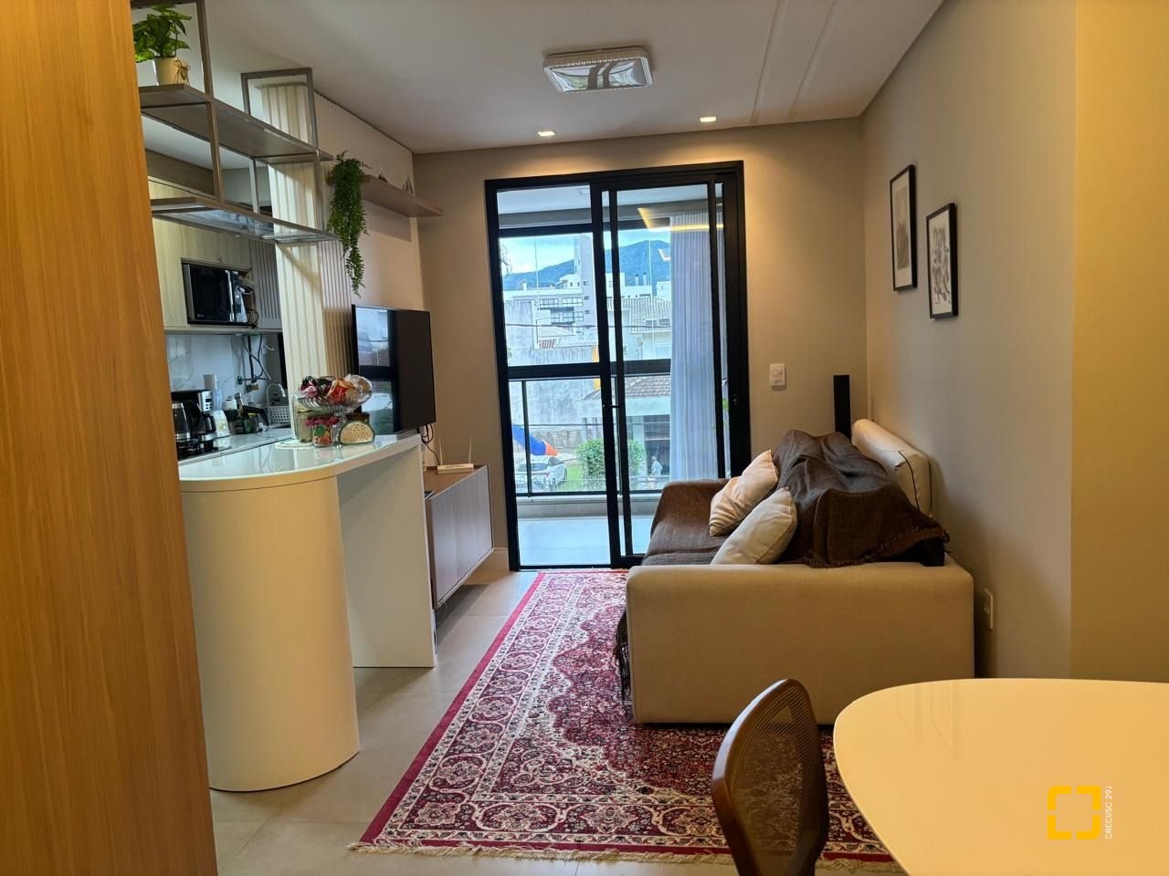 Apartamento com 68m², 3 quartos (sendo 1 suíte), 1 garagem, no bairro Trindade em Florianópolis