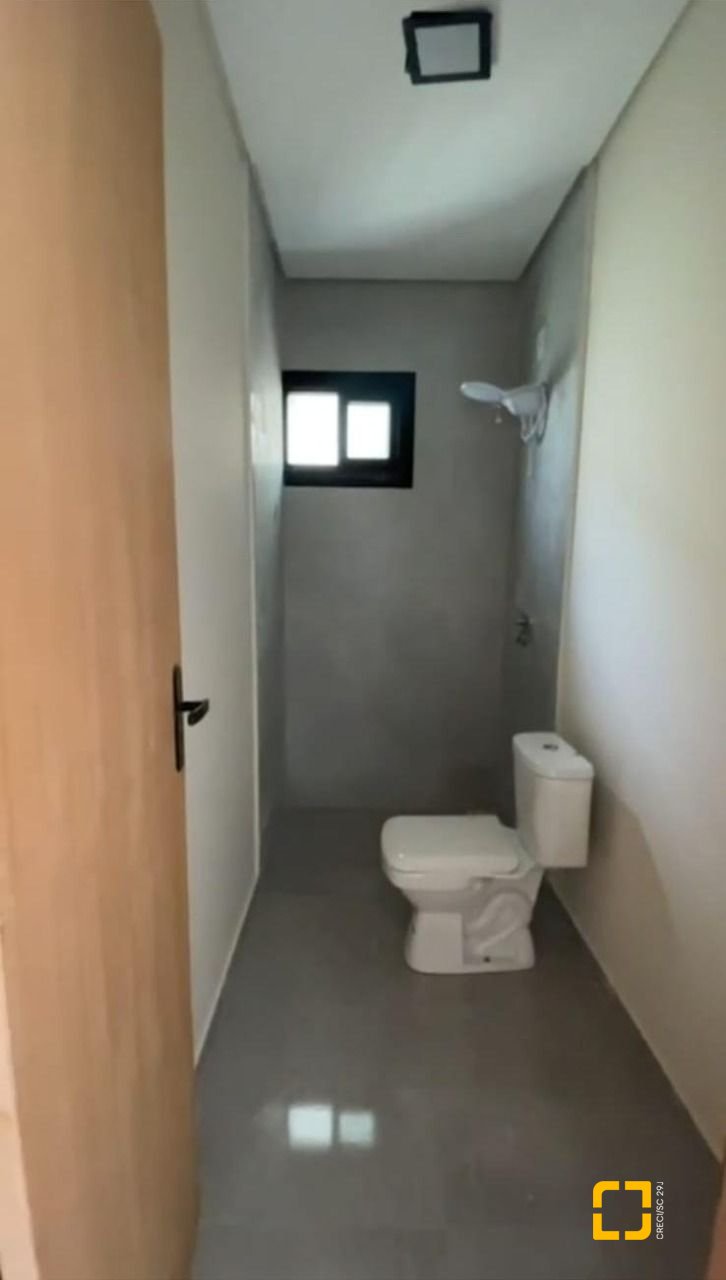 Casa com 63m², 3 quartos (sendo 1 suíte), 1 garagem, no bairro Ingleses em Florianópolis