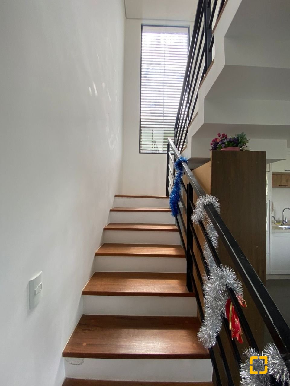 Casa com 164m², 5 quartos (sendo 2 suítes), 2 garagens, no bairro Ingleses em Florianópolis
