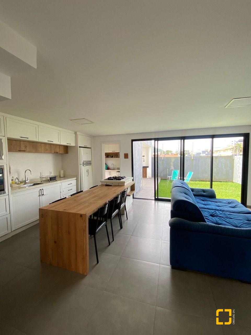 Casa com 164m², 5 quartos (sendo 2 suítes), 2 garagens, no bairro Ingleses em Florianópolis