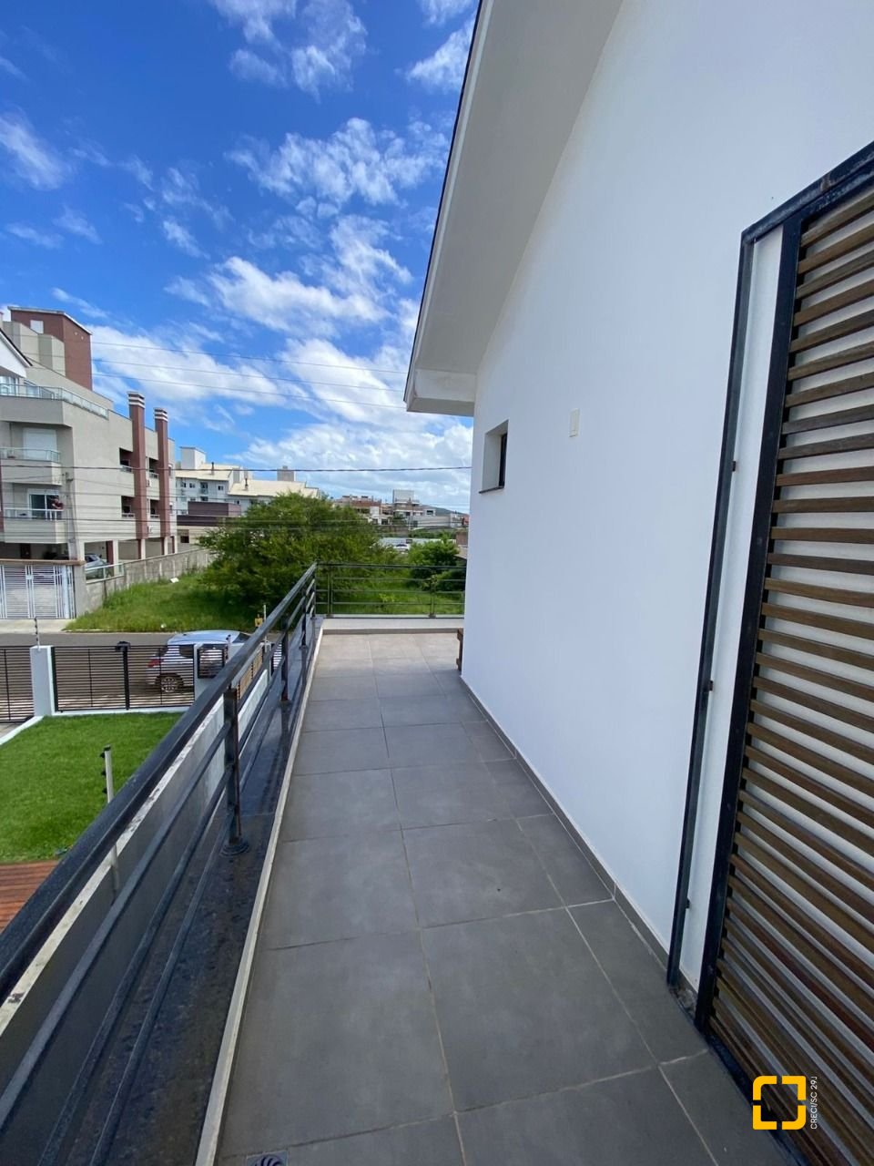 Casa com 164m², 5 quartos (sendo 2 suítes), 2 garagens, no bairro Ingleses em Florianópolis
