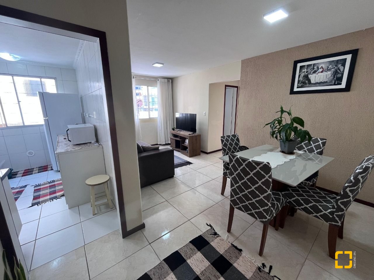 Apartamento com 56m², 2 quartos, no bairro Roçado em São José