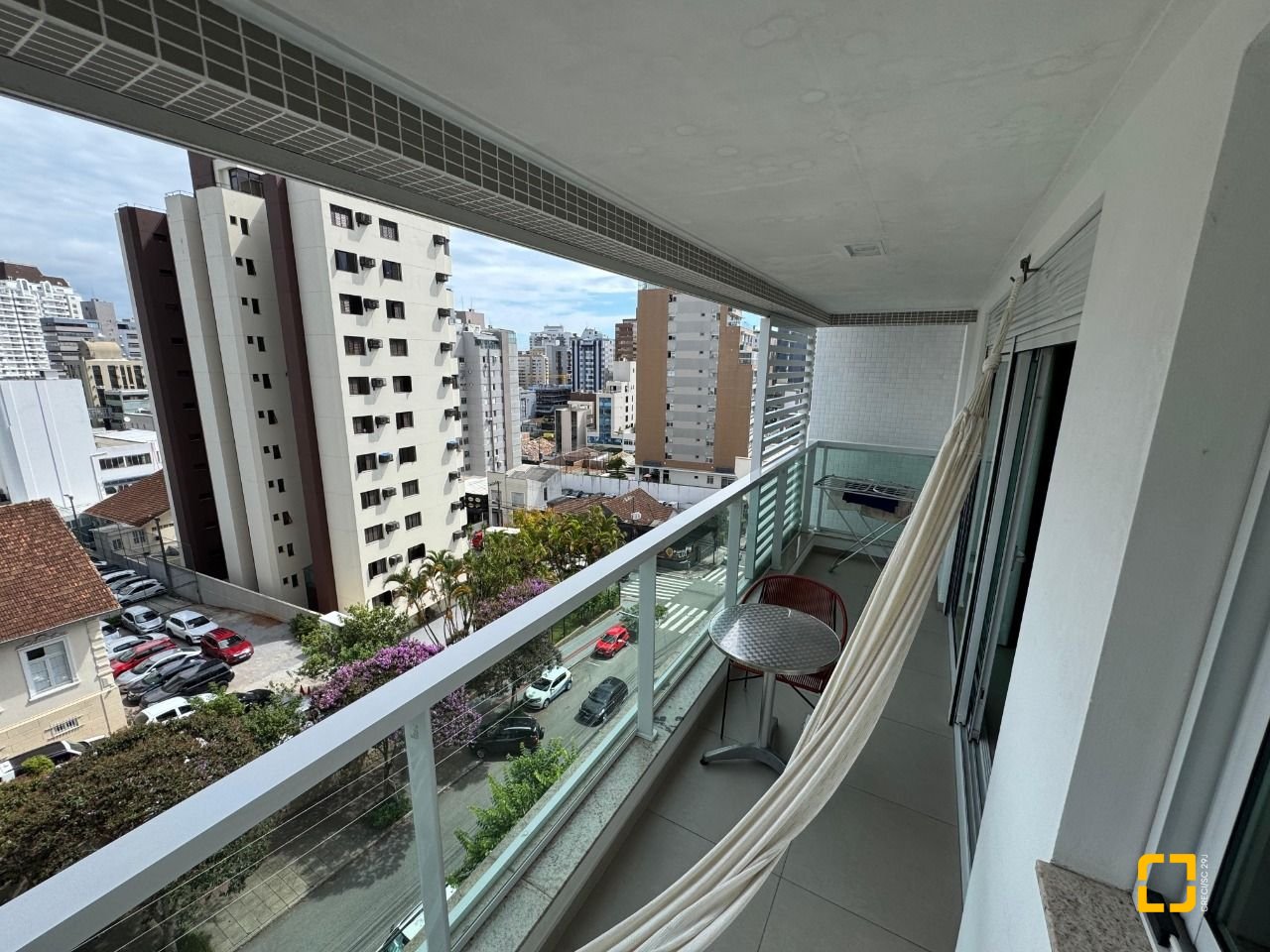 Studio com 52m², 1 quarto, 2 garagens, no bairro Centro em Florianópolis
