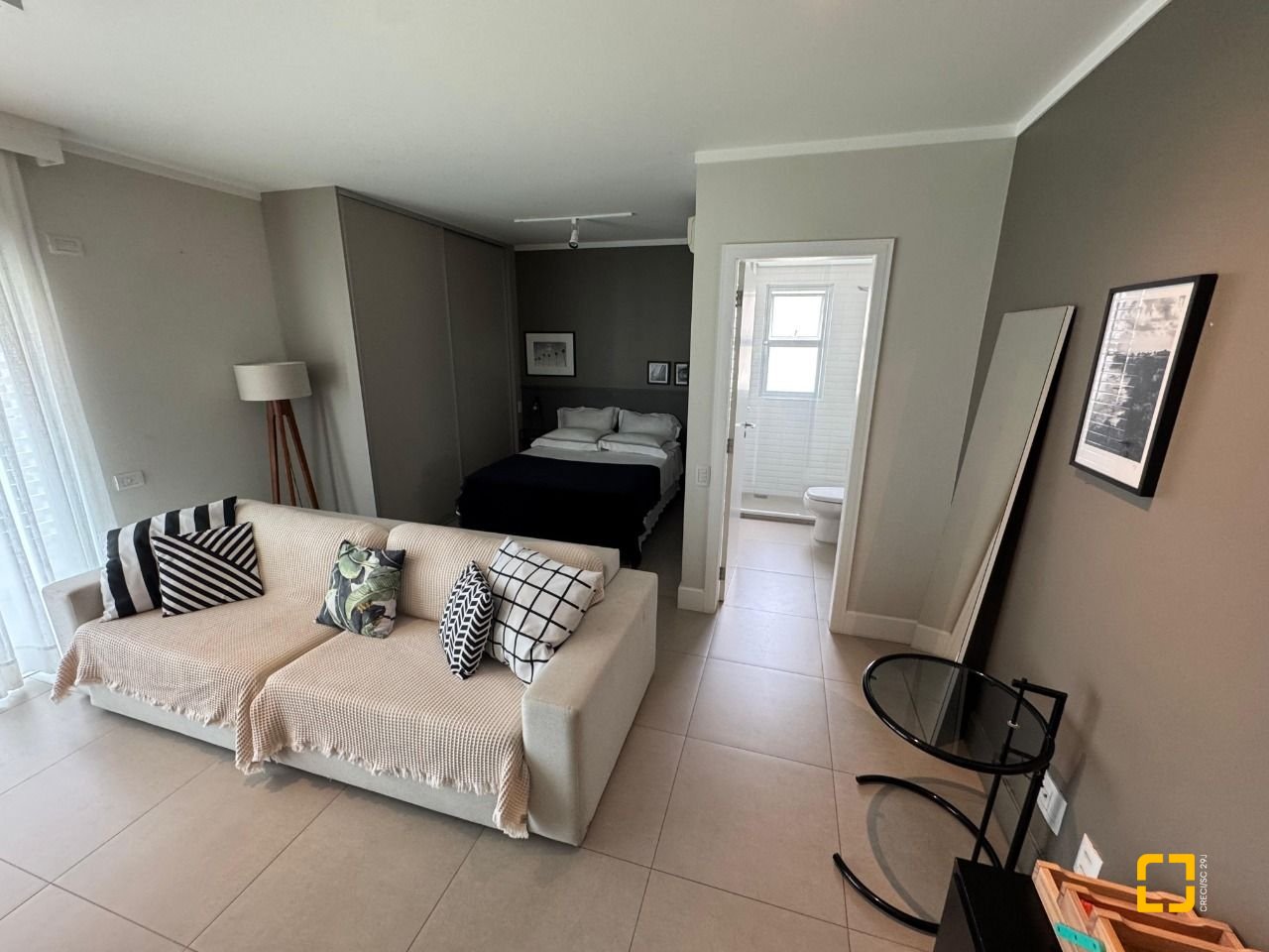 Studio com 52m², 1 quarto, 2 garagens, no bairro Centro em Florianópolis