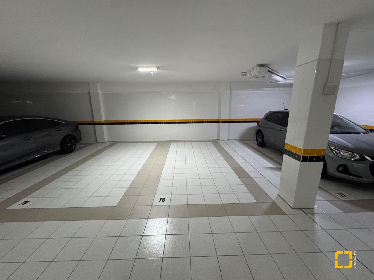 Studio com 52m², 1 quarto, 2 garagens, no bairro Centro em Florianópolis