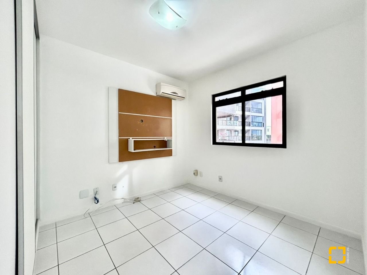 Apartamento com 129m², 4 quartos (sendo 1 suíte), 2 garagens, no bairro Bom Abrigo em Florianópolis