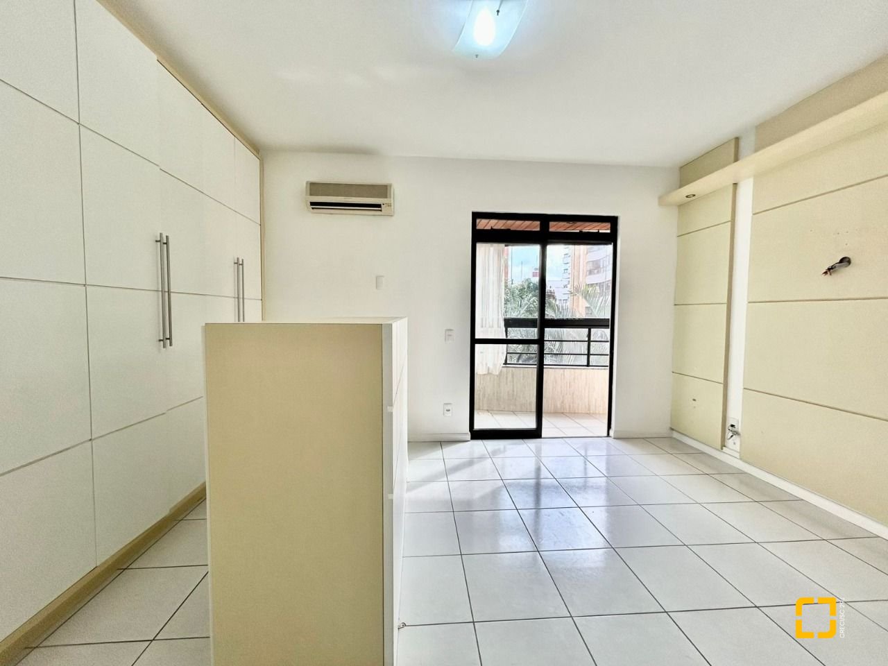 Apartamento com 129m², 4 quartos (sendo 1 suíte), 2 garagens, no bairro Bom Abrigo em Florianópolis