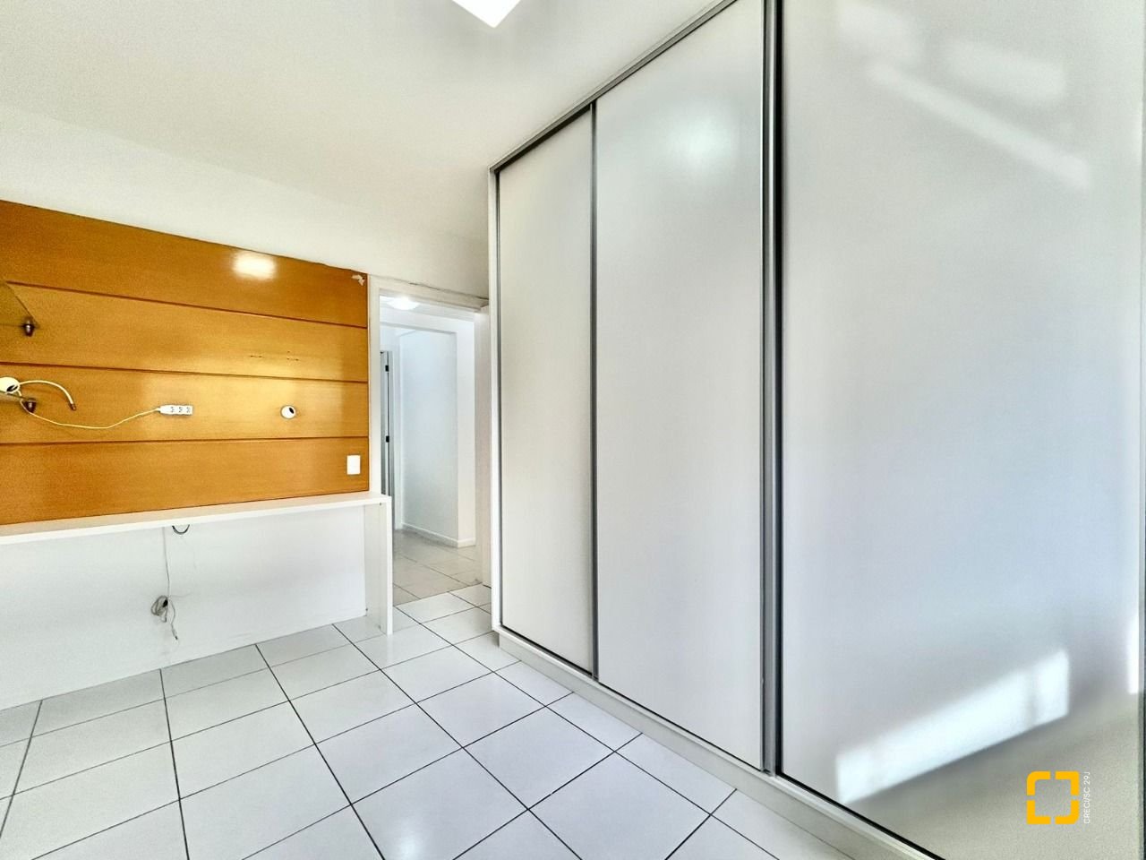 Apartamento com 129m², 4 quartos (sendo 1 suíte), 2 garagens, no bairro Bom Abrigo em Florianópolis