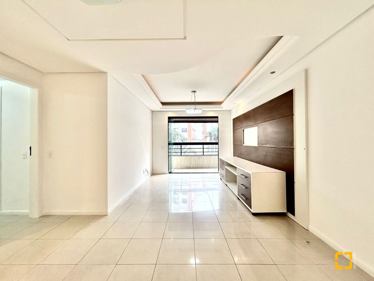 Apartamento com 129m², 4 quartos (sendo 1 suíte), 2 garagens, no bairro Bom Abrigo em Florianópolis