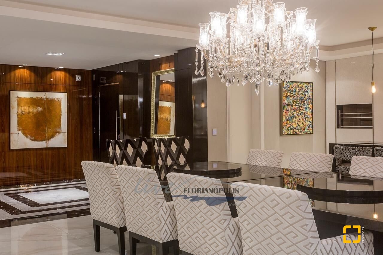 Apartamento com 417m², 3 quartos (sendo 3 suítes), 3 garagens, no bairro Jurerê Internacional em Florianópolis