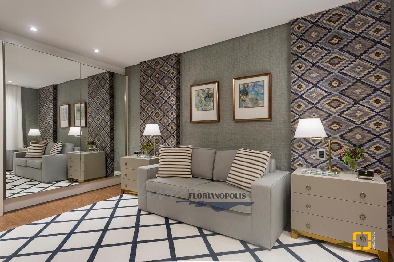 Apartamento com 417m², 3 quartos (sendo 3 suítes), 3 garagens, no bairro Jurerê Internacional em Florianópolis
