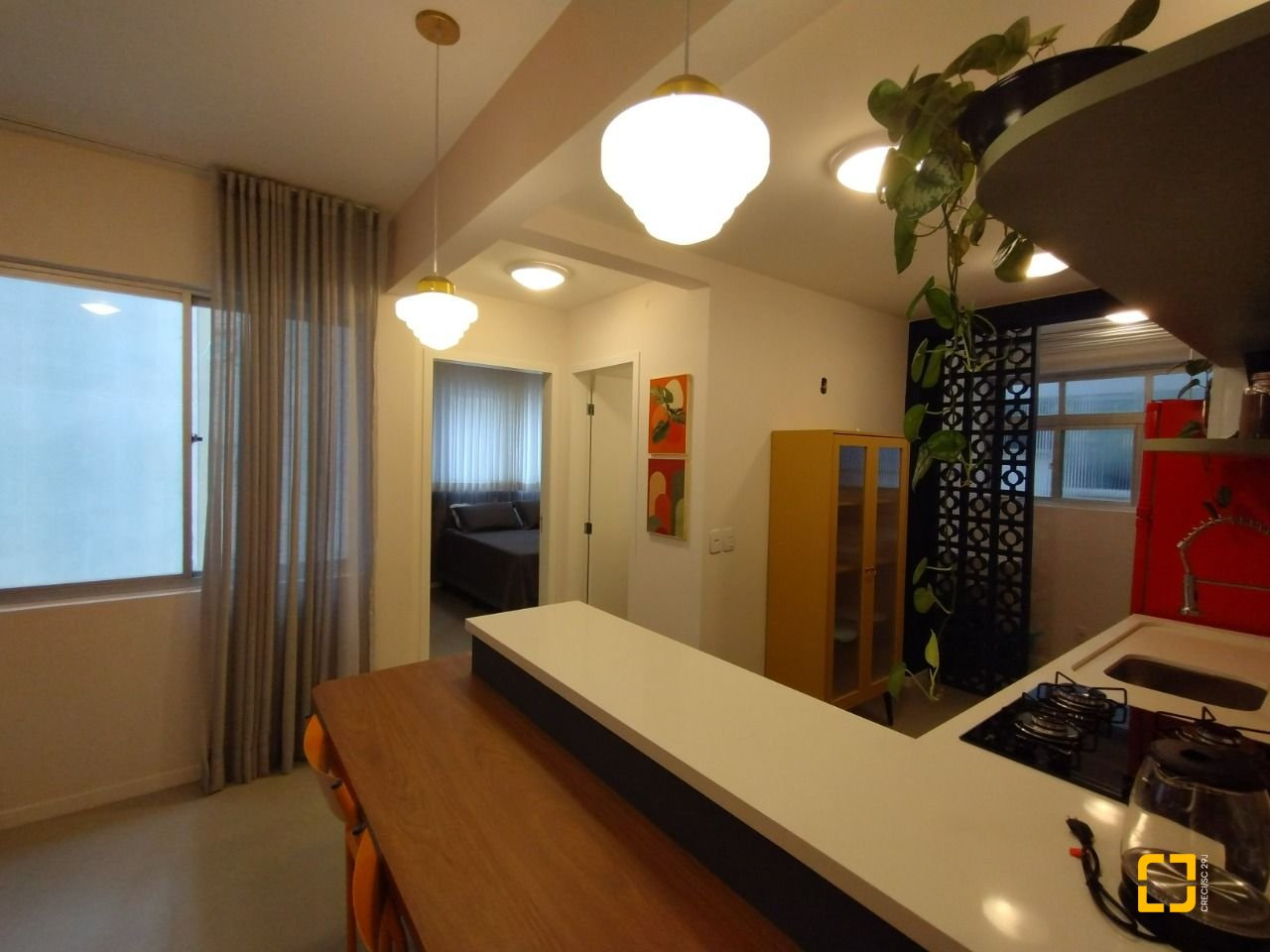 Apartamento com 47m², 1 quarto, 1 garagem, no bairro Centro em Florianópolis