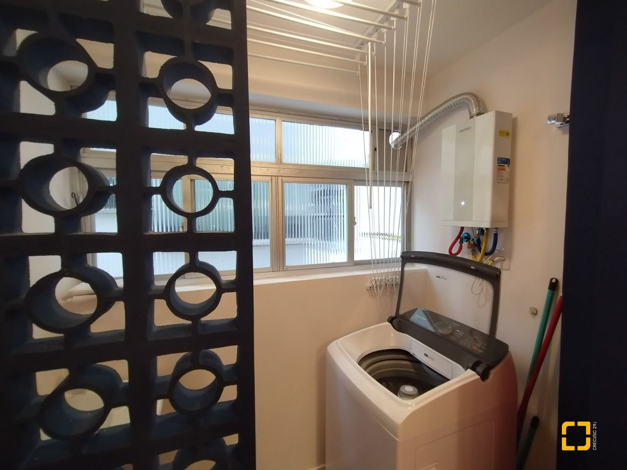 Apartamento com 47m², 1 quarto, 1 garagem, no bairro Centro em Florianópolis