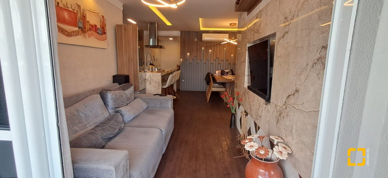 Apartamento com 113m², 4 quartos (sendo 1 suíte), 2 garagens, no bairro Ingleses em Florianópolis