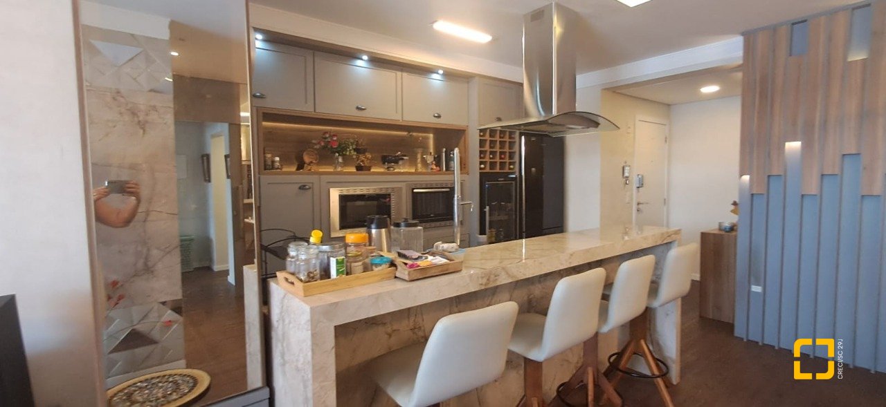 Apartamento com 113m², 4 quartos (sendo 1 suíte), 2 garagens, no bairro Ingleses em Florianópolis