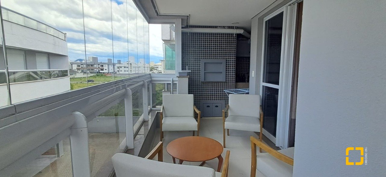 Apartamento com 113m², 4 quartos (sendo 1 suíte), 2 garagens, no bairro Ingleses em Florianópolis