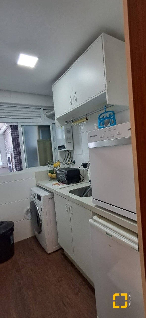 Apartamento com 113m², 4 quartos (sendo 1 suíte), 2 garagens, no bairro Ingleses em Florianópolis