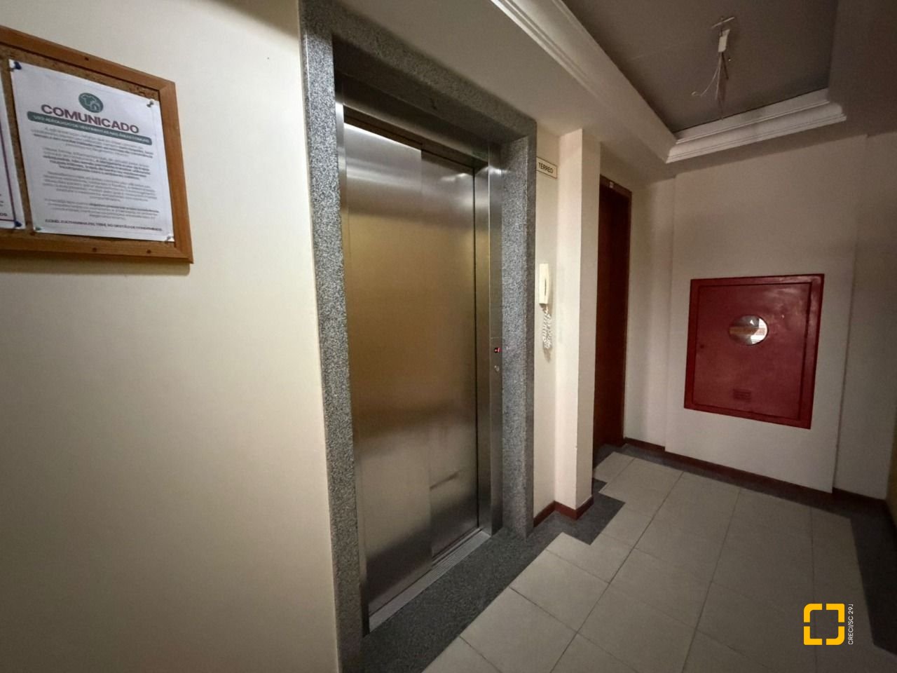 Apartamento com 46m², 1 quarto (sendo 1 suíte), 1 garagem, no bairro Serrinha em Florianópolis