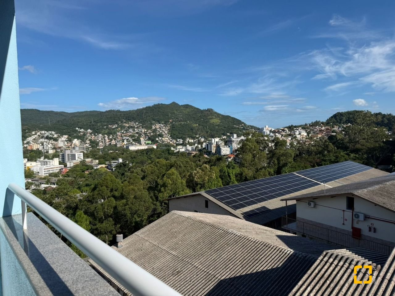 Apartamento com 46m², 1 quarto (sendo 1 suíte), 1 garagem, no bairro Serrinha em Florianópolis