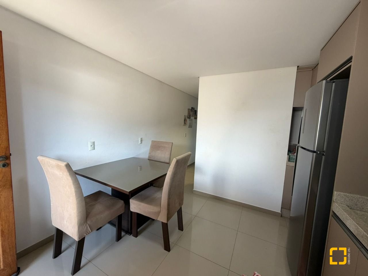 Casa com 74m², 2 quartos, 2 garagens, no bairro Potecas em São José