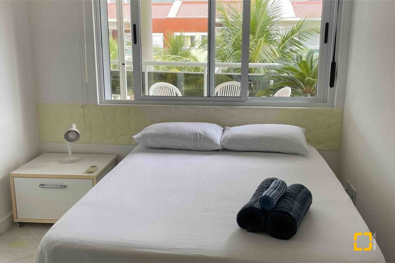 Apartamento com 141m², 4 quartos (sendo 1 suíte), 2 garagens, no bairro Praia Brava em Florianópolis