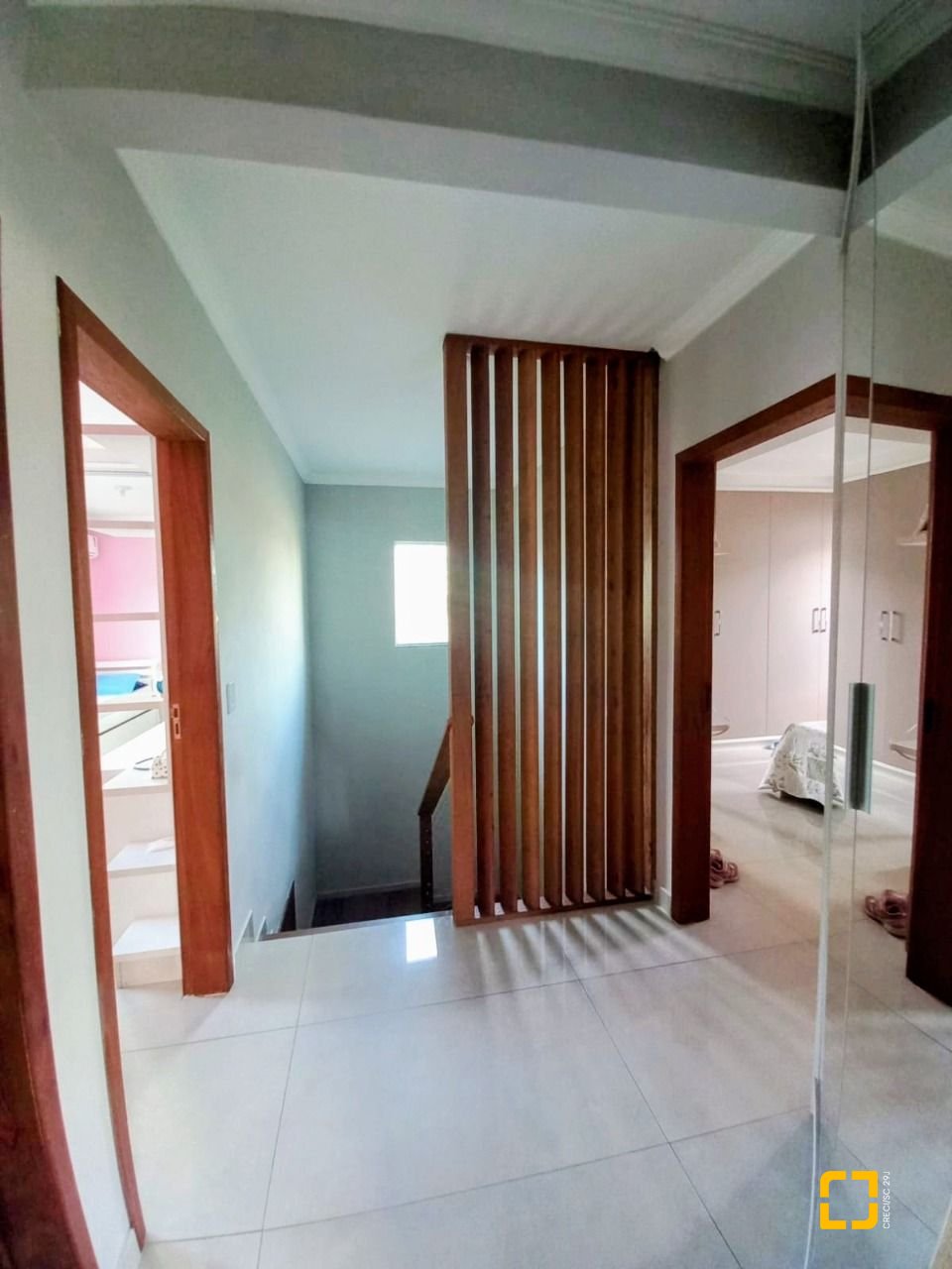 Casa com 143m², 4 quartos (sendo 1 suíte), 1 garagem, no bairro Ingleses em Florianópolis