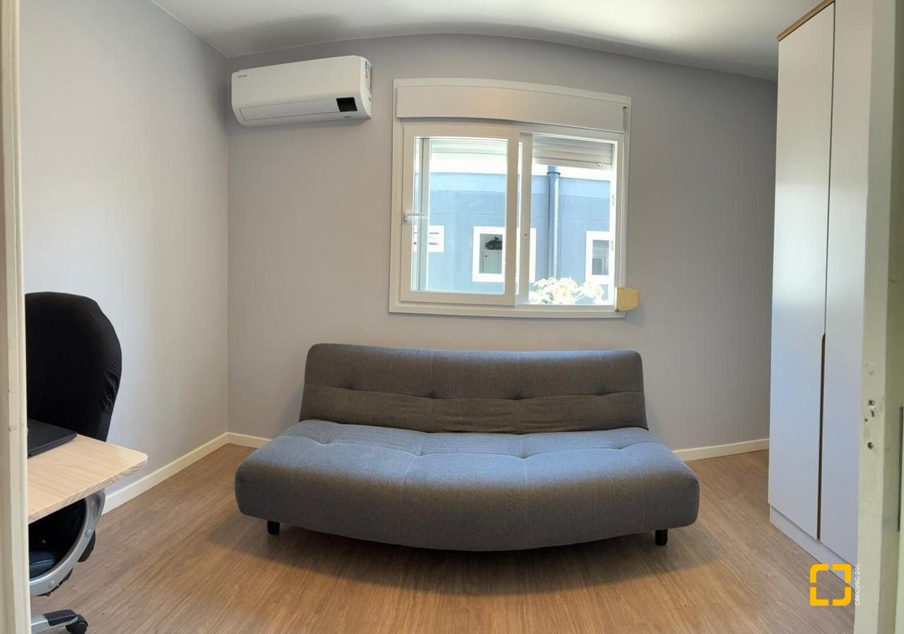 Casa com 102m², 4 quartos (sendo 1 suíte), 2 garagens, no bairro Ribeirão da Ilha em Florianópolis