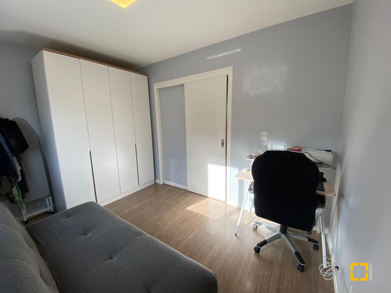 Casa com 102m², 4 quartos (sendo 1 suíte), 2 garagens, no bairro Ribeirão da Ilha em Florianópolis