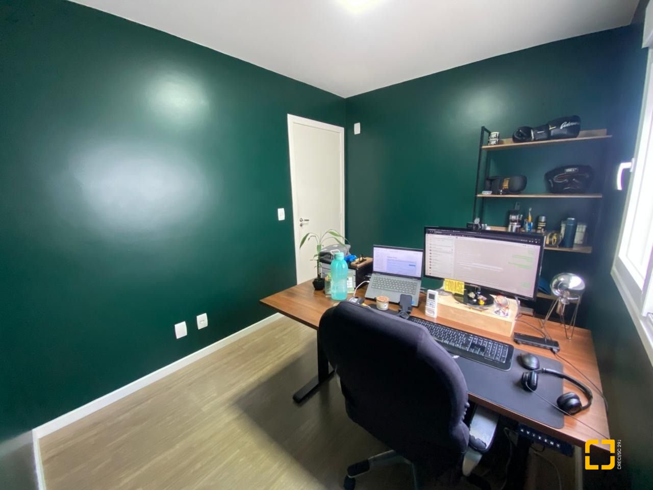 Casa com 102m², 4 quartos (sendo 1 suíte), 2 garagens, no bairro Ribeirão da Ilha em Florianópolis