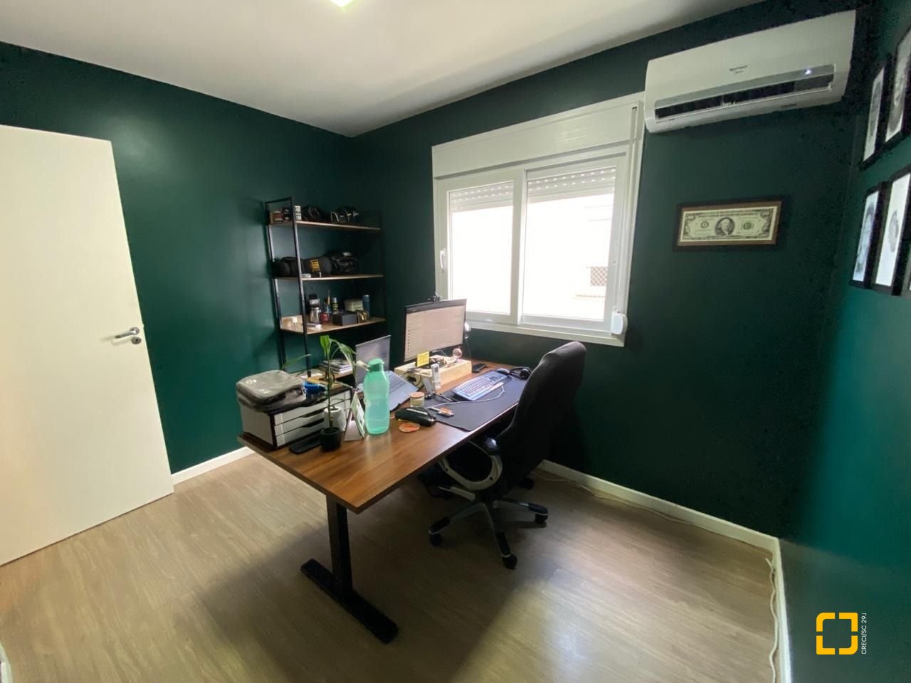 Casa com 102m², 4 quartos (sendo 1 suíte), 2 garagens, no bairro Ribeirão da Ilha em Florianópolis