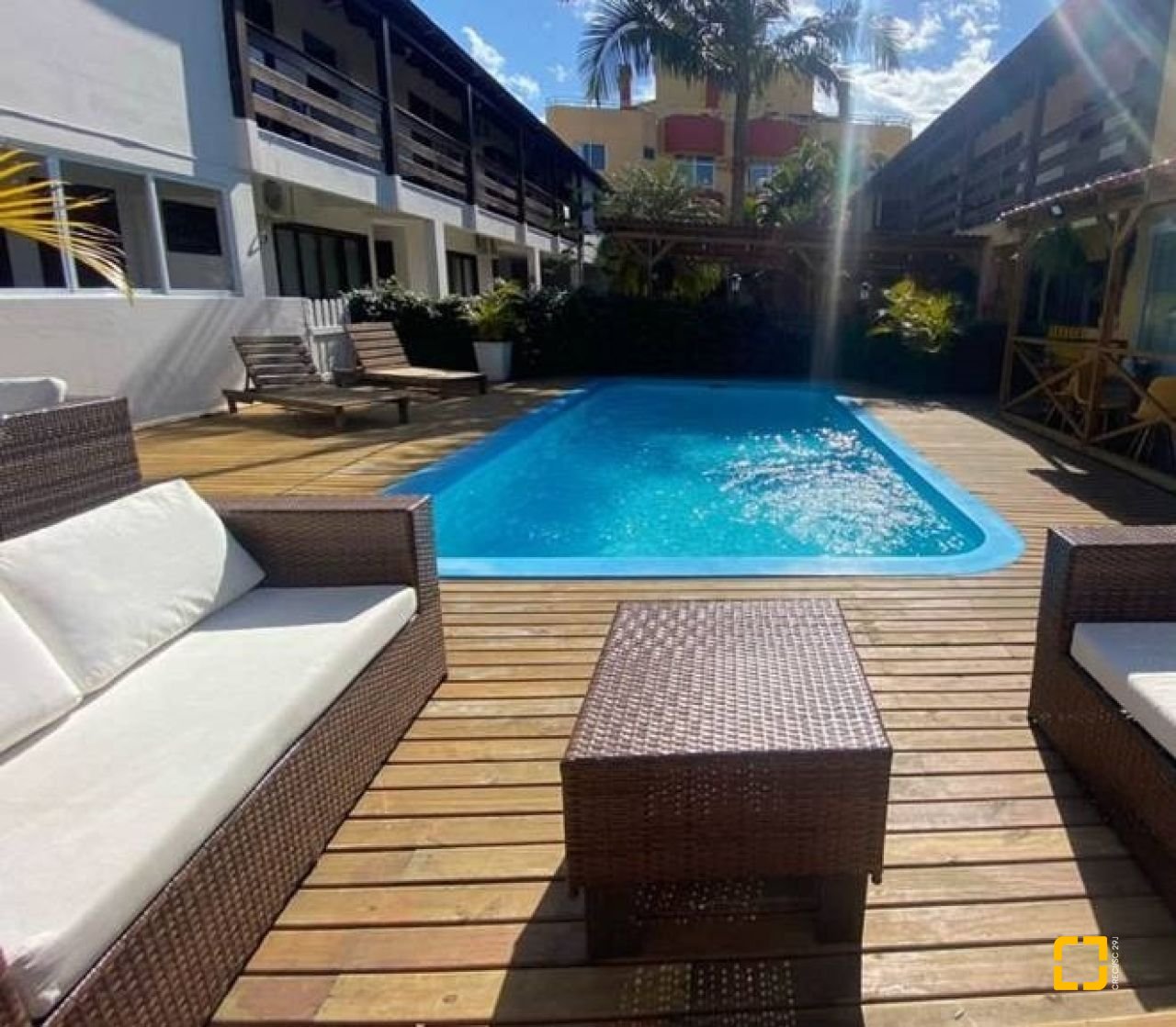 Apartamento com 31m², 1 quarto, 1 garagem, no bairro Canasvieiras em Florianópolis