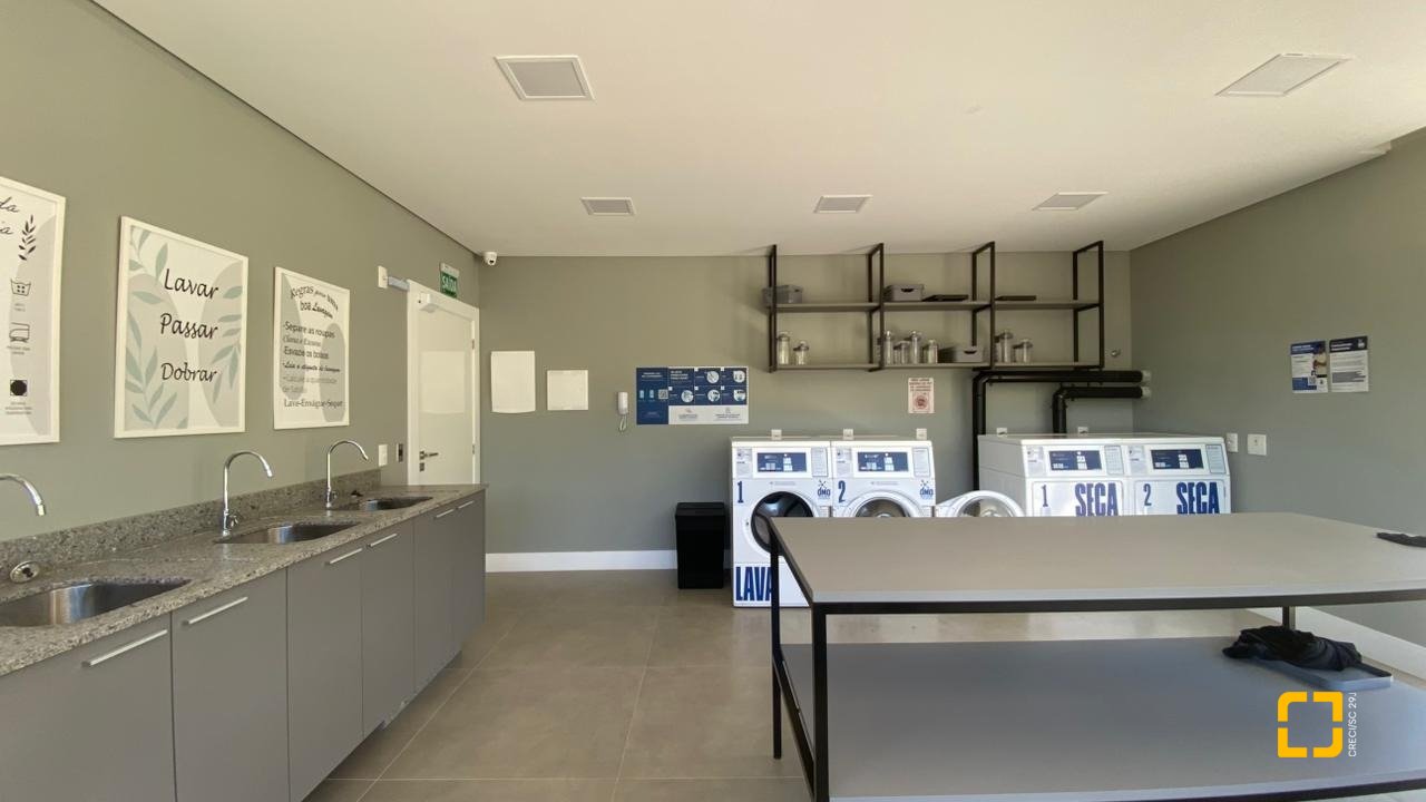 Apartamento com 49m², 2 quartos (sendo 1 suíte), 1 garagem, no bairro Saco Grande em Florianópolis