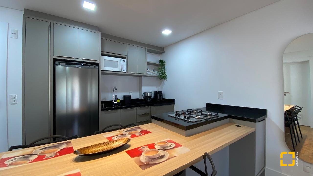Apartamento com 49m², 2 quartos (sendo 1 suíte), 1 garagem, no bairro Saco Grande em Florianópolis
