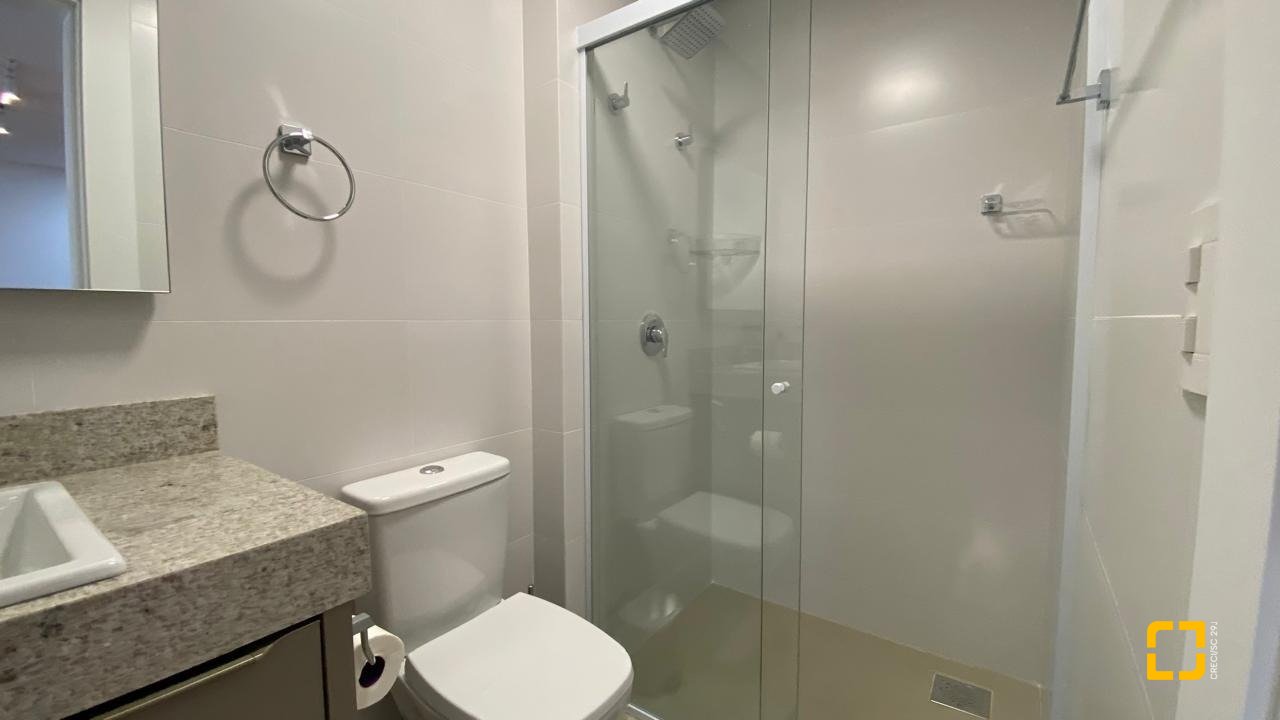 Apartamento com 49m², 2 quartos (sendo 1 suíte), 1 garagem, no bairro Saco Grande em Florianópolis