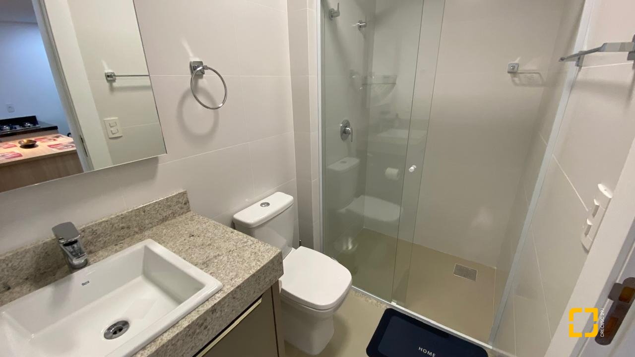 Apartamento com 49m², 2 quartos (sendo 1 suíte), 1 garagem, no bairro Saco Grande em Florianópolis