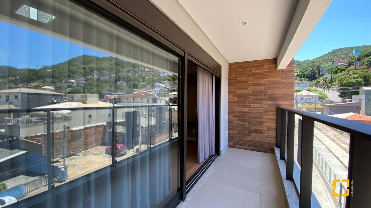 Apartamento com 49m², 2 quartos (sendo 1 suíte), 1 garagem, no bairro Saco Grande em Florianópolis