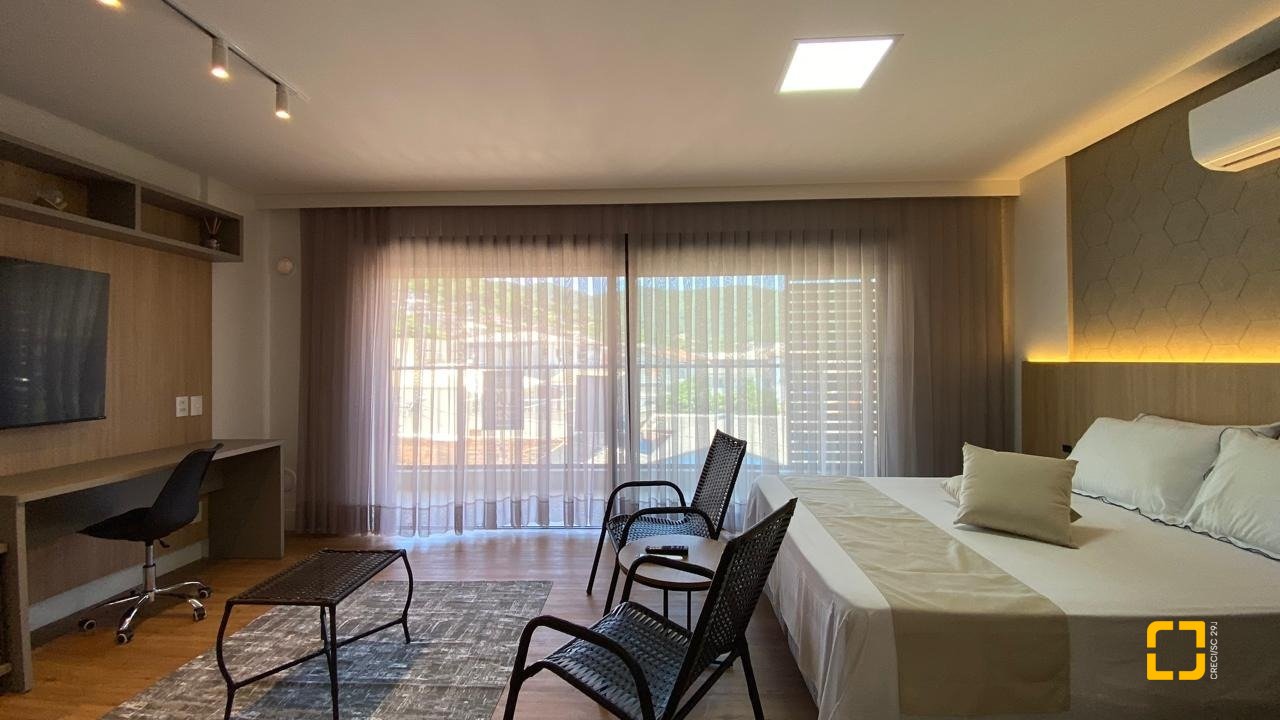 Apartamento com 49m², 2 quartos (sendo 1 suíte), 1 garagem, no bairro Saco Grande em Florianópolis