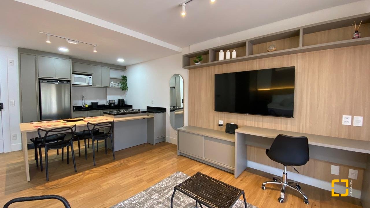 Apartamento com 49m², 2 quartos (sendo 1 suíte), 1 garagem, no bairro Saco Grande em Florianópolis