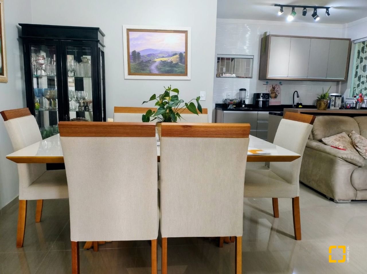 Casa com 70m², 4 quartos (sendo 1 suíte), 1 garagem, no bairro Ingleses em Florianópolis