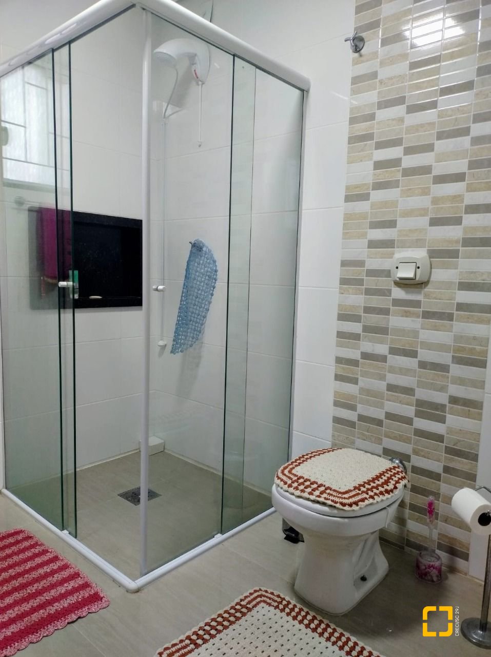 Casa com 70m², 4 quartos (sendo 1 suíte), 1 garagem, no bairro Ingleses em Florianópolis