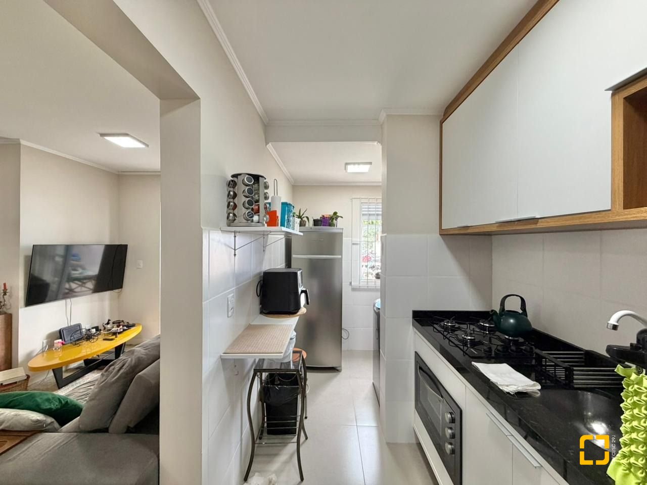 Apartamento com 58m², 2 quartos, 1 garagem, no bairro Balneário em Florianópolis