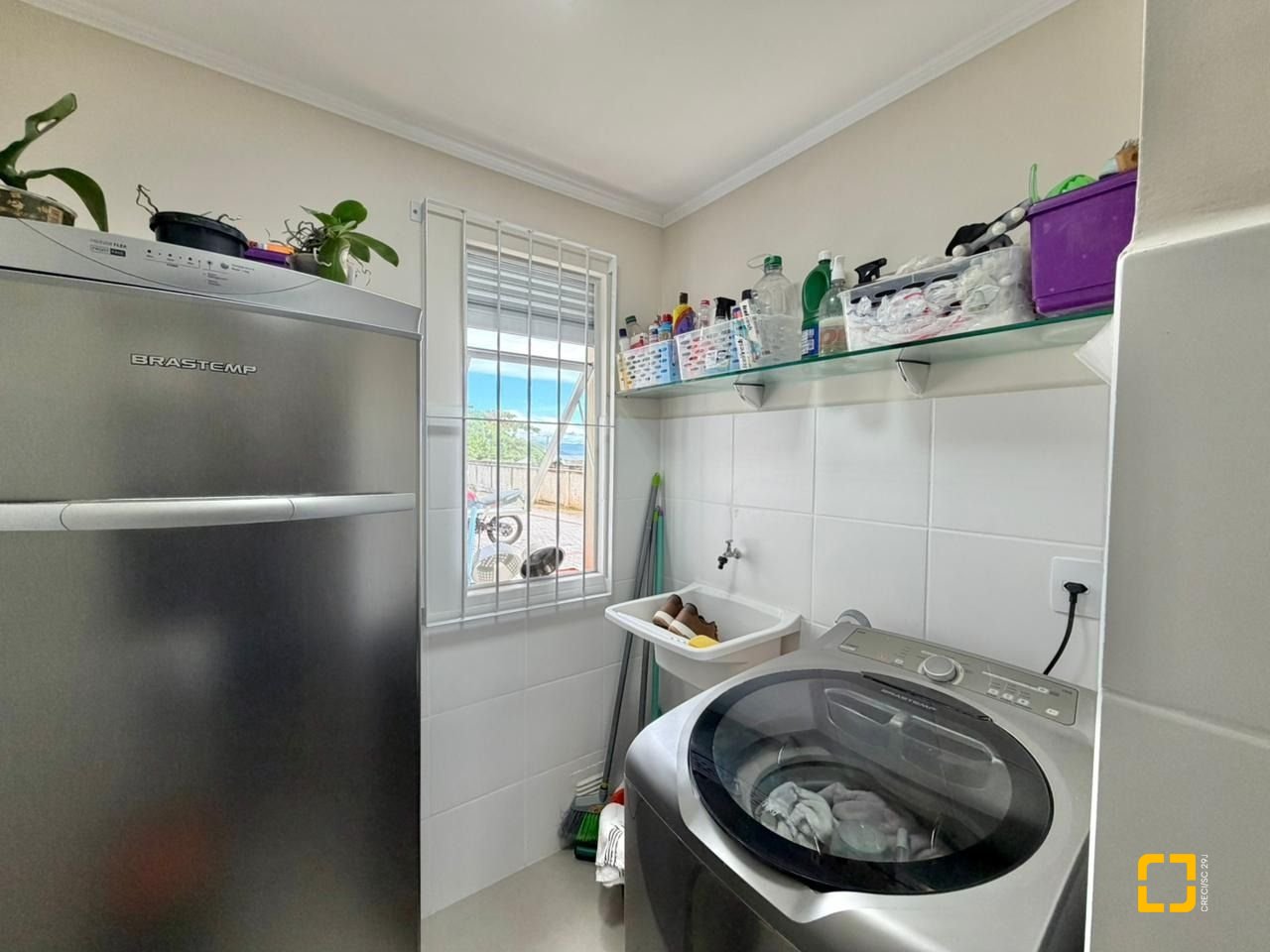 Apartamento com 58m², 2 quartos, 1 garagem, no bairro Balneário em Florianópolis
