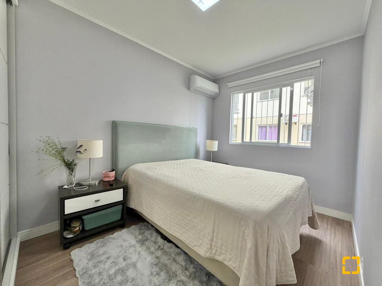 Apartamento com 58m², 2 quartos, 1 garagem, no bairro Balneário em Florianópolis
