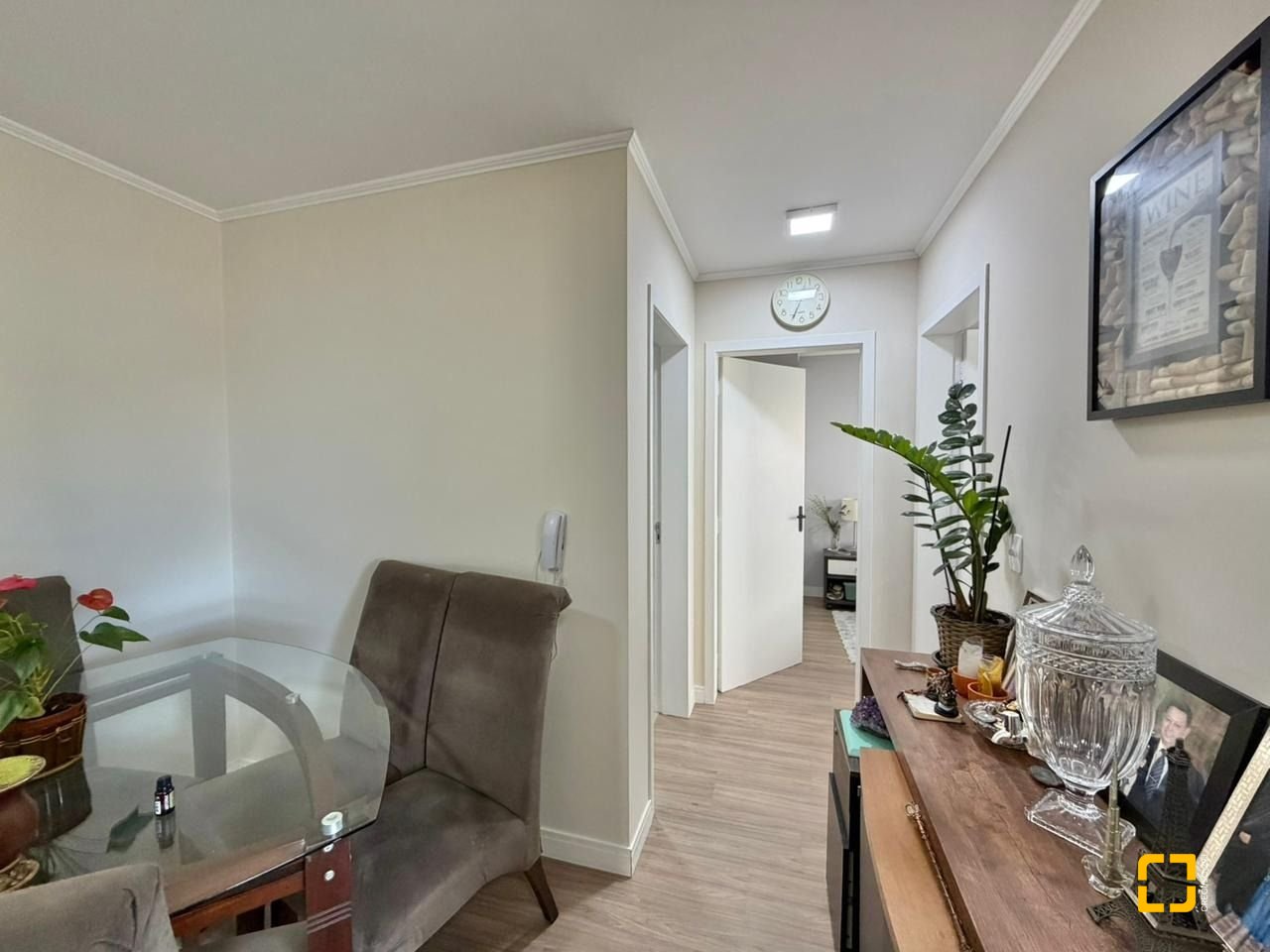 Apartamento com 58m², 2 quartos, 1 garagem, no bairro Balneário em Florianópolis