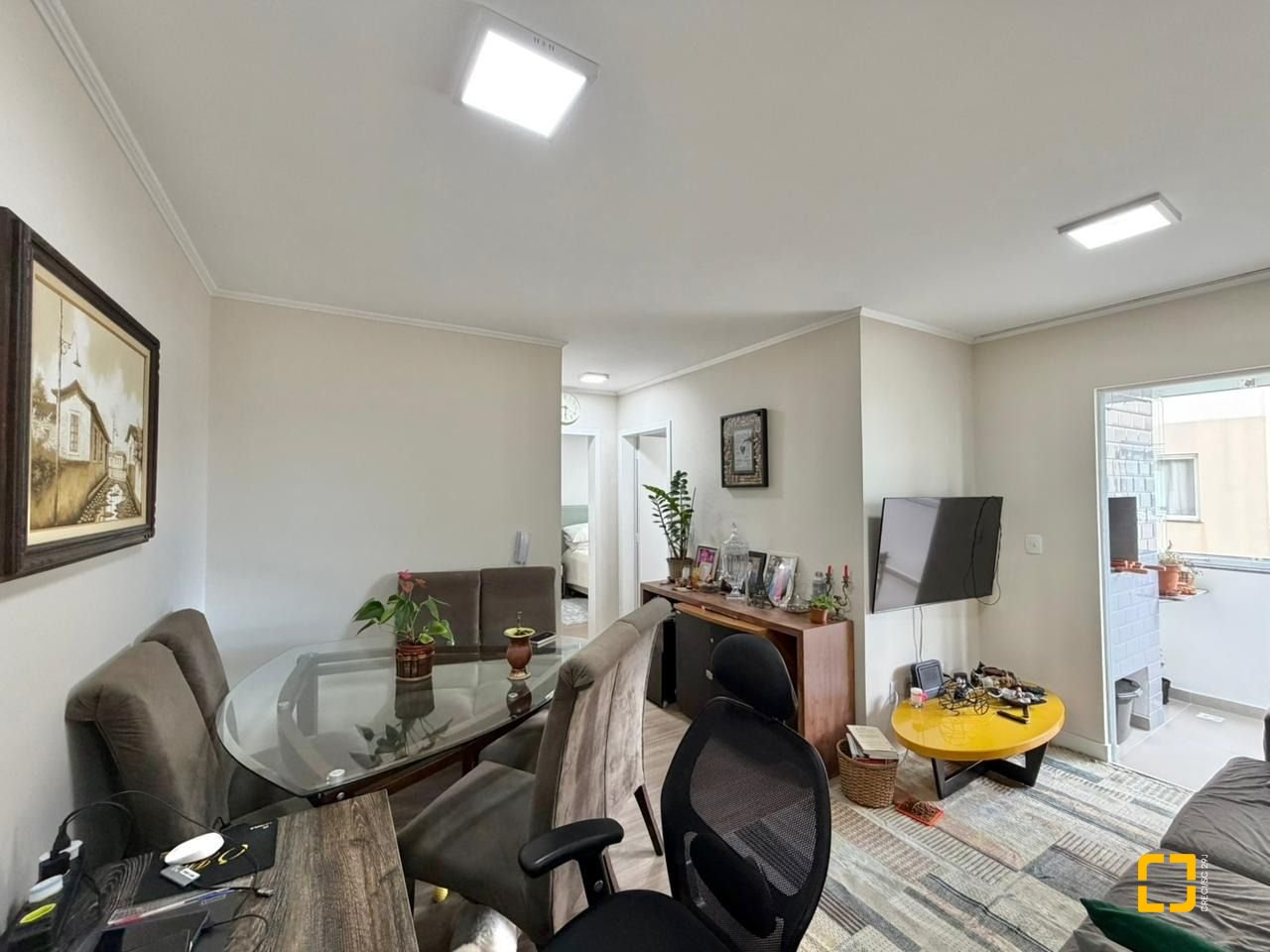 Apartamento com 58m², 2 quartos, 1 garagem, no bairro Balneário em Florianópolis